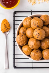 Chocolate-Peanut-Butter-Protein-Balls-3.jpg